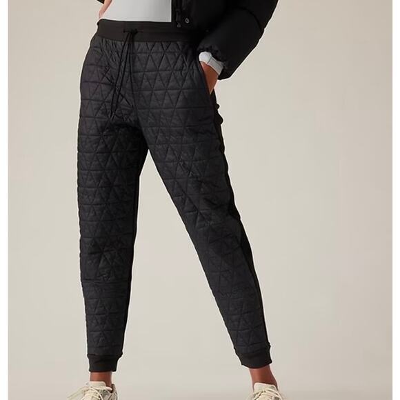 ATHLETA Quilted Solstice Jogger Pants Black 6 Tall - Picture 1 of 11